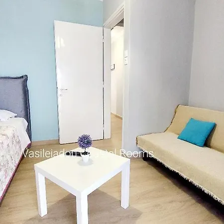 Vasileiadou Coastal Apartment Flogita